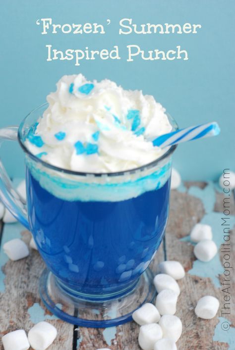 ‘Frozen’ Summer Inspired Punch by The Afropolitan Mom #disneyfrozen #frozensummer #partyideas Blue Punch Recipe, Blue Punch, Frozen Summer, Disney Drinks, Raspberry Vodka, Party Drinks Alcohol, Blue Drinks, Disney Frozen Party, Frozen Lemonade