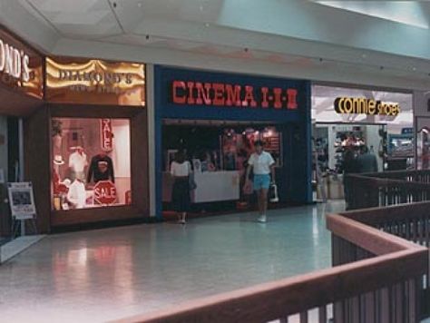 Shopping Mall Cinema #theatre #movie #movies Mall Photoshoot, 80s Mall, Mall Photos, 80s Illustration, Hangout Place, Mall Aesthetic, Randall Park, Abandoned Malls, Dead Malls