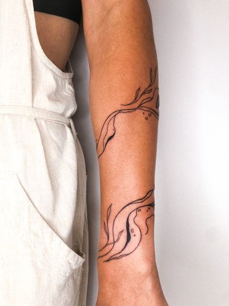 Nature Tattoo Wrap Around, Coral Wrap Around Tattoo, Seaweed Wrap Around Tattoo, Kelp Arm Tattoo, Wavy Tattoo Design Arm, Minimalist Wrap Around Tattoo, Abstract Wrap Around Tattoo, Womens Wrap Around Arm Tattoo, Seaweed Wrap Tattoo