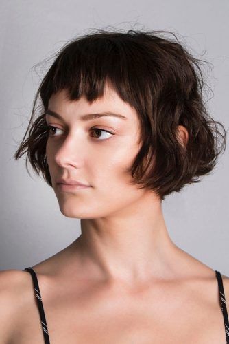 Trendy Short Bangs And Some Reasons To Try Baby Bangs This Year ★ Trendy Short Hairstyles, Baby Bangs, Curly Hair Photos, Bob Haircut With Bangs, Short Bangs, Long Bob Haircuts, Short Hairstyles For Thick Hair, Haircuts For Curly Hair, Bob Hairstyles For Fine Hair