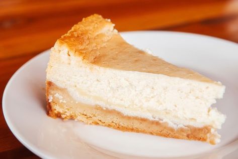 Cottage Cheese Pie Recipe, Sweet Noodle Kugel Recipe, Cottage Cheese Pie, German Cottage, Cottage Cheese Recipes Healthy, Cheese Pie Recipe, Cottage Cheese Desserts, Lemon Cheese, Dessert Pie