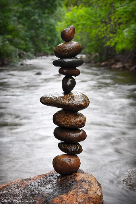 gravityglue-6 Stone Balancing, Stone Cairns, Rock Sculpture, Art Pierre, Balance Art, Crystal Garden, Natural Art, Stacked Stone, Stone Sculpture