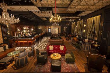 Speakeasy Design, Zigarren Lounges, Speakeasy Decor, Secret Bar, Speakeasy Bar, Cosmopolitan Las Vegas, Bourbon Bar, Hidden Bar, Private Lounge