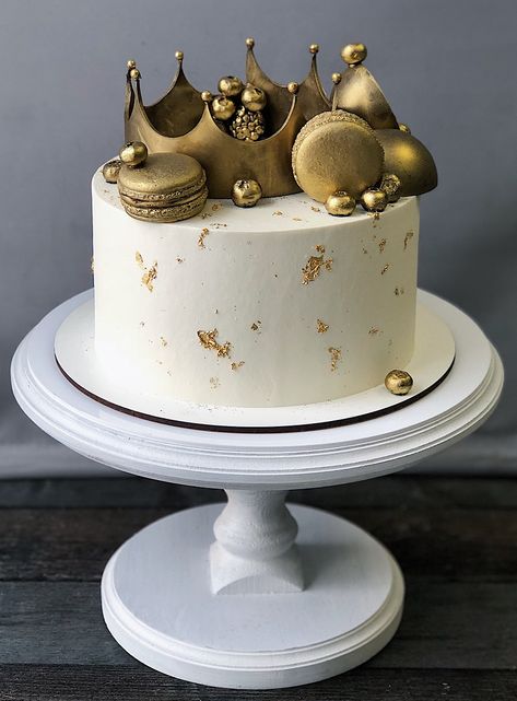 Best Cake Ideas, Golden Birthday Cakes, Modern Birthday Cakes, Single Tier Cake, Birthday Cake For Husband, Golden Cake, Birthday Cake For Him, Princess Birthday Cake, 30 Birthday Cake