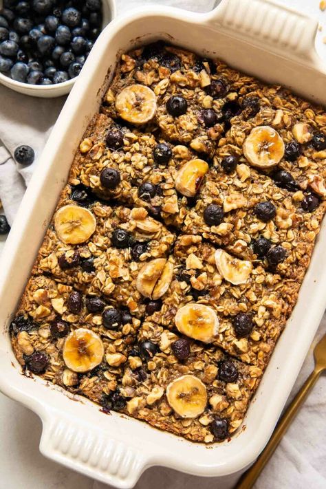 Breakfast Baked Goods, Healthy Breakfast Baking, Jar Of Lemons, Healthy Easy Recipes, Oatmeal Bake, Blueberry Bars, No Bake Oatmeal Bars, Banana Baked Oatmeal, Healthy Casserole Recipes