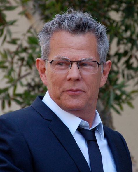 David Foster cancels shows due to 'unexpected medical procedure'  #KatharineMcPhee #LindaThompson #DavidFoster Music Executive, Yolanda Foster, The Guess Who, Linda Thompson, Yolanda Hadid, David Foster, November 01, Katharine Mcphee, Canadian Men