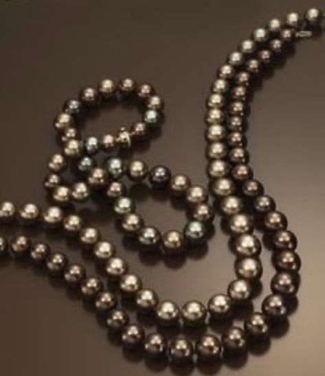 Chocolate Pearls, Pearls Jewelry, Black Pearls, Chocolate Diamonds, Pearl And Lace, Tahitian Pearls, Bead Jewellery, Tahiti, Cultured Pearls