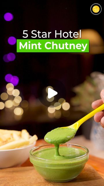 Pudina Chatni Recipe, Hari Chutney Recipe, Samosa Chutney Recipes, Samosa Chutney, Pudina Recipes, Pudina Chutney Recipe, Mint Chutney Recipe, Cucumber Chutney, Pudina Chutney