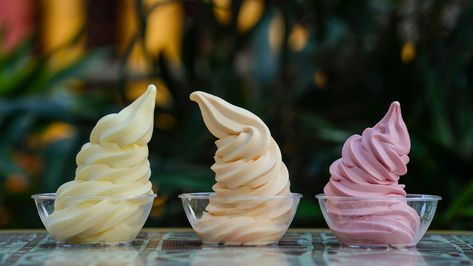 Dole Whip Disney Recipe, Disney Dole Whip Recipe, Whipped Pineapple, Smoothy Recipes, Disney Dole Whip, Dole Whip Disney, Fruit Whip, Raspberry Whip, Tropical Hideaway