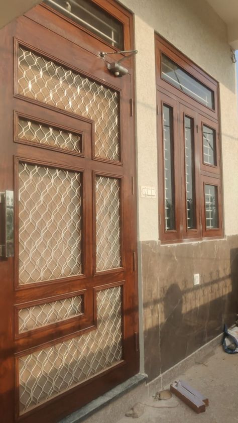 Net Door Design Wooden Modern, Mesh Doors Design For Main Door, French Doors With Sidelights, Jali Door, Centre Table Living Room, Net Door, Danish Image, Main Doors, Mesh Doors