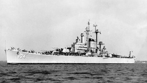 USS Des Moines (CA-134) was the lead ship of a class of heavy cruisers of the US Navy. (C) Nov 16, 1948 Uss Des Moines, Mchale's Navy, Heavy Cruiser, Navy Aircraft Carrier, Us Navy Ships, Naval History, Navy Aircraft, U S Navy, United States Navy