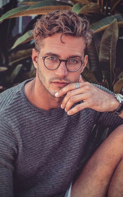 Men’s Hairstyles - Aesthetic Hairstyles - Trendy Haircuts - Hairstyle Inspirations Celebrity Male Hairstyles, Short Men’s Haircut For Curly Hair, Men’s Short Hairstyles Curly, Men’s Thick Wavy Hairstyles, Men’s Wavy Hairstyles Short, Men’s Hair Curly Top, Men’s Hair System Styles, Men’s Hairstyles Curly Hair, Wavy Male Hairstyles