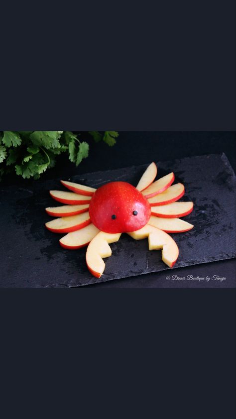 Apple Crab, Food Art #food #fruit Apple Crab, Apple Pie Designs, Crab Food, Food Fruit, Crab Apple, Art Food, Kids Food, Apple Pie, Kids Meals