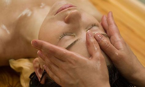 Ayurveda Massage, Ayurvedic Therapy, Ayurvedic Massage, Ayurvedic Oil, Therapeutic Massage, Head Massage, Herbal Oil, Full Body Massage, Kundalini Yoga