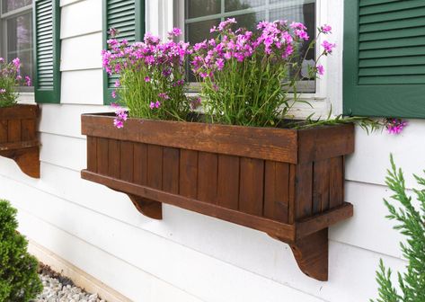 Diy Window Box Planter, Wooden Window Boxes, Wood Window Boxes, Cedar Window Boxes, Wooden Flower Boxes, Window Boxes Diy, Window Planter, Planter Box Plans, Box Window