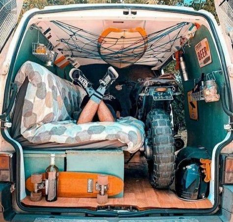 Caravan Life, Kangoo Camper, T4 Camper, Bobber Scrambler, Auto Camping, Scrambler Custom, Kombi Home, Combi Volkswagen, Campervan Life