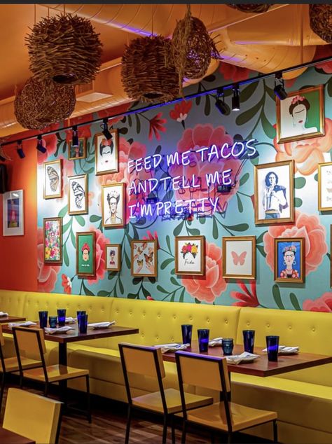 Mexican Shop Design, Mexican Decor Restaurant, Small Mexican Restaurant Design, Cantina Restaurant Design, Mexican Cafe Design, Mexican Themed Restaurant, Mexican Restaurant Decor Interior Design, Modern Mexican Decor Restaurant, Mexican Store Ideas