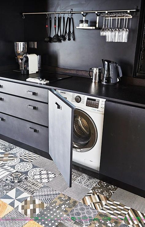 Wash Machine In Kitchen, Washer In Kitchen, Kitchen Aesthetic Black, Washing Machine Design, Aesthetic Black Kitchen, Black Washing Machine, Black Kitchen Interior, Black Kitchen Aesthetic, Black Kitchen Lighting