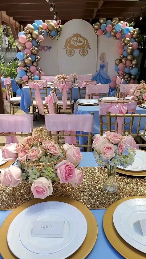 Pink And Blue Princess Party, Cinderella Party Table Decor, Disney Theme Table Decor, Cincoañera Party Ideas, Princess Table Decor, Princess Birthday Party Centerpieces, Cinderella First Birthday Party, Cincoñera Ideas, Castle Theme Party