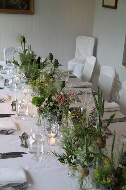 Natural Stone Wedding Decor, Flower Table Decorations, Green Centerpieces, Wild Grasses, Grass Wedding, Green Table, Vintage Bottles, Botanical Wedding, Table Arrangements