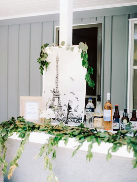 Parisian chic engagement party decor: http://www.stylemepretty.com/2017/05/03/parisian-chic-engagement-party/ Photography: Steve Steinhardt - http://www.stevesteinhardt.com/ Backyard Engagement Party Decorations, Backyard Engagement Party, Backyard Engagement, Event Planning Proposal, Backyard Engagement Parties, Parisian Party, Paris Birthday Parties, Party Decoration Ideas, Paris Birthday