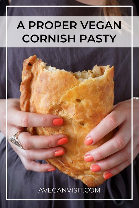 Vegan Pasty, Arab Money, Cornish Pasty, Rough Puff, Pasties Recipes, Rough Puff Pastry, Vegan Pastries, Cornish Pasties, Vegan Beef