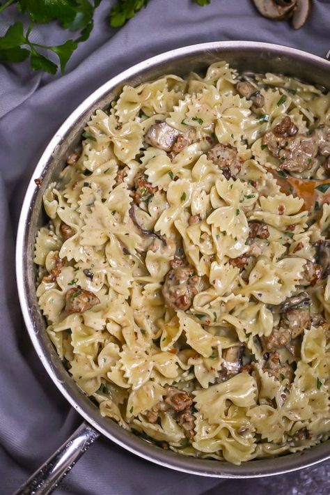 Creamy Pasta with Sausage and Mushrooms - What Should I Make For... Creamy Pasta With Sausage, Sausage And Mushrooms, Farfalle Recipes, Creamy Sausage Pasta, Ground Sausage Recipes, Creamy White Wine Sauce, Pork Sausage Recipes, Sausage Dinner, Pasta With Sausage