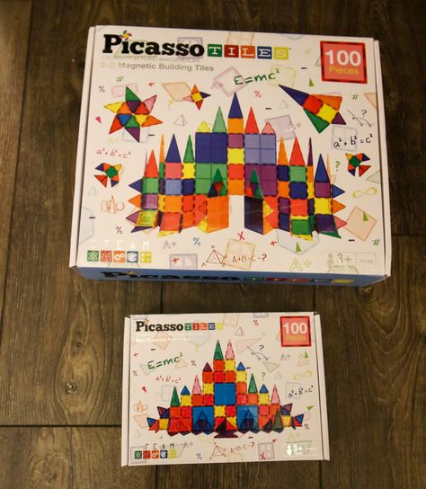 Side by side comparison of standard Picasso Tile magnetic tiles and the Mini Diamond Magnetic Picasso Tiles! Picasso Tiles, Magnetic Building Tiles, Magnetic Tiles, E Mc2, Tile Ideas, Play To Learn, Side By Side, 3 D, Magnets