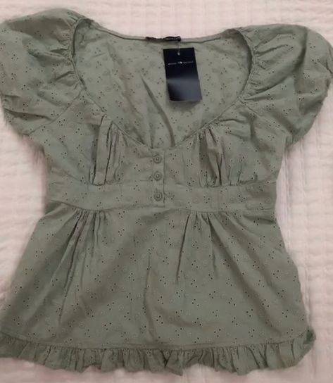 Blair Top, Babydoll Tee, Top With Buttons, 2000s Fashion Outfits, Swaggy Outfits, Lace Hem, 2000s Fashion, Dream Clothes, Look Cool