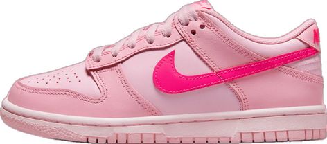 Nike Dunk Low Triple Pink, Staple Sneakers, Pink Basket, Basket Nike, Spring Sneakers, Baskets Nike, Nike Dunk High, Round Toe Heels, Grade School