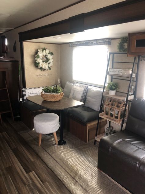 Decorating Rv Rv Interior, Pull Behind Camper Remodel, How To Decorate A Camper, Camper Living Room Remodel, Camper Bunkhouse Remodel, Rv Kitchen Ideas, Rv Table Ideas, Camper Storage Ideas Travel Trailers, Camper Organization Rv Living