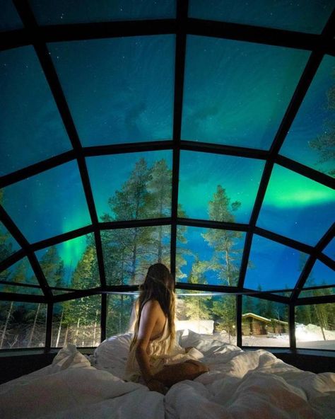 Kakslauttanen Arctic Resort, Northern Lights Viewing, Finland Travel, Mountain Travel, Arctic Circle, The Northern Lights, Dream Travel Destinations, Travel Aesthetic, Travel Experience