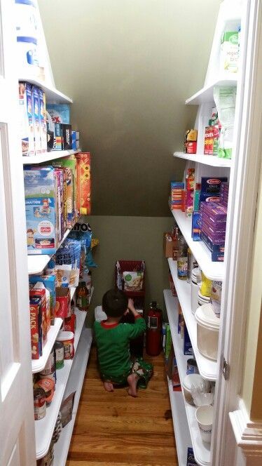 Office Under Stairs, Stairs Pantry, Under Stairs Pantry, Understair Storage, Space Under Stairs, Closet Under Stairs, Stairs Renovation, Wine Closet, Stairs Storage