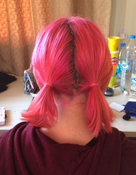 Pigtails Hairstyle, Short Pink Hair, Cute Pigtails, Cheap Diy Headboard, Pink Short Hair, Bright Pink Hair, Hot Pink Hair, Rock Hairstyles, Girl With Pink Hair