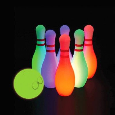 Enjoy hours of indoor or outdoor fun, daytime or nighttime with our LED Bowling ball and pins! The color changing LED Pins allow for fun family and friend competition anytime and anywhere. The LED Pins change from purple to red to green! Color light show! Easy assembly for everyone! Play anytime day or night! Slumber Party Activities, Glow Bowling, Lawn Bowling, Glow Games, Kids Bowling, Glow Birthday Party, Bowling Games, Neon Birthday, Glow Birthday