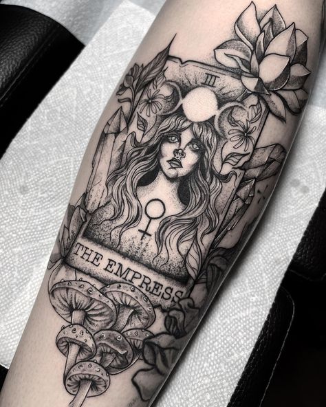 Tattoo mushrooms tarot card lgbtq feminine minimalist leg sleeve fairies witch Tarot Empress Tattoo, Sara J Maas Tattoos, The Empress Tarot Card Tattoo, The Empress Tattoo, Witchy Tattoo Sleeve, High Priestess Tarot Tattoo, Empress Tarot Card Tattoo, The Empress Tarot Tattoo, Funny Best Friend Tattoos