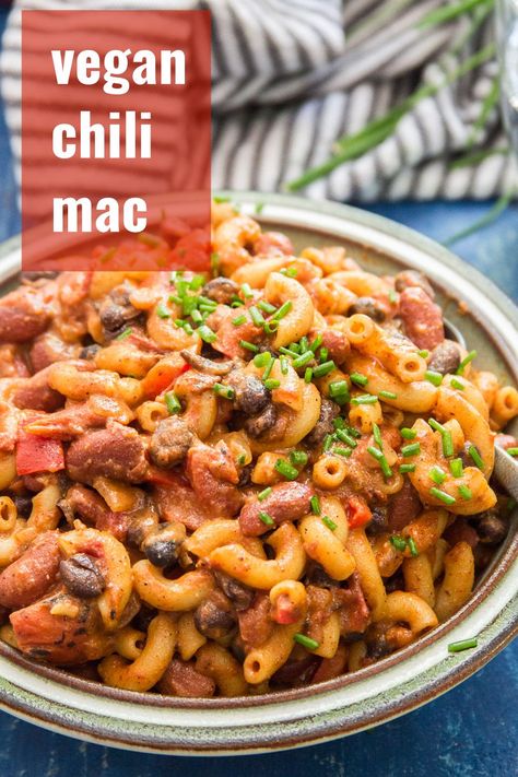 Vegan Chili Mac, Wfpb Vegan, Chili Mac Recipe, Vegan Pasta Dish, Chili Mac And Cheese, Vegan Entrees, Vegan Dinner Recipes Easy, Chili Mac, Vegan Entree