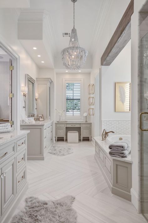 Florida Master Suite, Master Bath Ideas Remodel, Bathroom Design Traditional Modern, Luxury Bathroom Master Baths With Fireplace, White Farmhouse Master Bath, Carrara Marble Quartz Alternative, Suit Bathroom Master Bath, Luxury White Bathroom Master Bath, Best Bathroom Ideas Master Bath