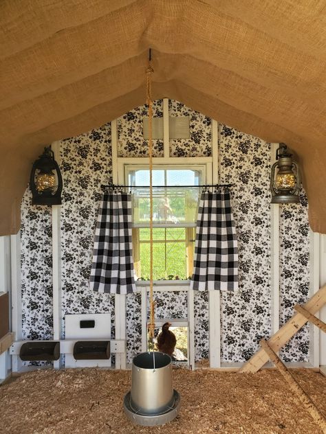 Fancy Chicken Coop Decor, Chicken Coop Chandelier Hen House, Wallpapered Chicken Coop, Chicken Coop Front Door, Fancy Chicken Coop Ideas, Wallpaper Chicken Coop, Inside Chicken Coop Decorating Ideas, Inside Chicken Coop Decor, Chicken Coop Wallpaper