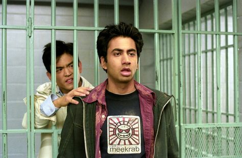 John Cho and Kal Penn in Harold and Kumar The Stranger Netflix, 2004 Movies, Harold And Kumar, Kal Penn, Road Trip Movie, Harvey Girls, John Cho, Night On Earth, White Castle