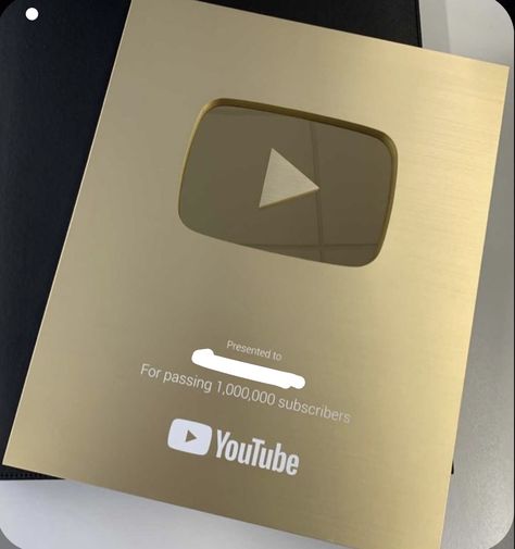 Gold Play Button, Money Mindset Quotes, College Vision Board, 10 Year Plan, Manifesting Vision Board, Affirmations For Success, Youtube Editing, Career Vision Board, Work Goals