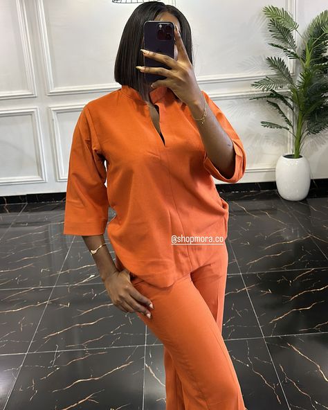 SIMI SET ✨ SHORTS SET: 33,000 TROUSER SET: N36,000 SHORTS ONLY: N16,000 PANTS ONLY: N19,000 Processing period Within Lagos : 10 WORKING DAYS Other states: 13 WORKING DAYS Outside Nigeria: 15-20 WORKING DAYS Please check our size chart before placing orders 💕 2piece Outfits, Stylish Work Outfits, Casual Chic Outfit, Chic Outfit, Work Outfits, African Dress, Shorts Set, Casual Fits, Two Pieces