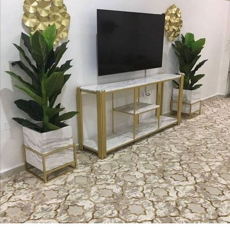 Metal Tv Stand, Gold Living, Tv Stand Decor, Living Tv, Living Room Tv Unit Designs, Living Room Tv Unit, Gold Living Room, Metal Furniture Design, Wooden Wardrobe