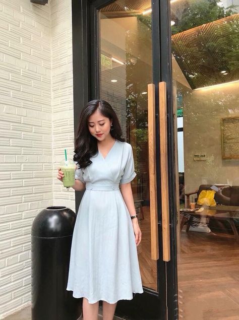 Modest Pastel Dresses, Pastel Color Dress Casual, Pastel Color Outfit Classy, Pastel Color Outfit Aesthetic, Pastel Colors Dresses, Pastel Dress Casual, Elegant Modest Dresses, Pastel Dress Outfit, Pastel Color Outfit