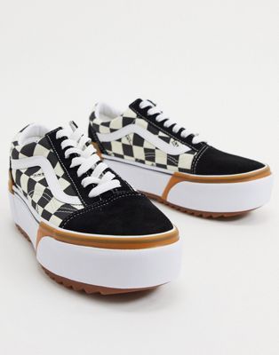 Vans Old Skool Stacked checkerboard sneakers in multi | ASOS Masculine Color Palette, City Break Outfit, Sneakers Outfit Casual, Vans Logo, Walk This Way, Vans Shop, Cute Fall Outfits, Sneakers Outfit, Crazy Shoes