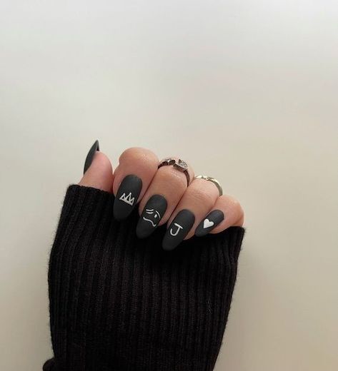 Jungkook Nails Designs, Nail Art Army, Jungkook Inspired Nails, Black Nails Short Simple, Bts Nails Designs, Jungkook Nails, Bts Nails Ideas, Bts Inspired Nails, Bts Nails