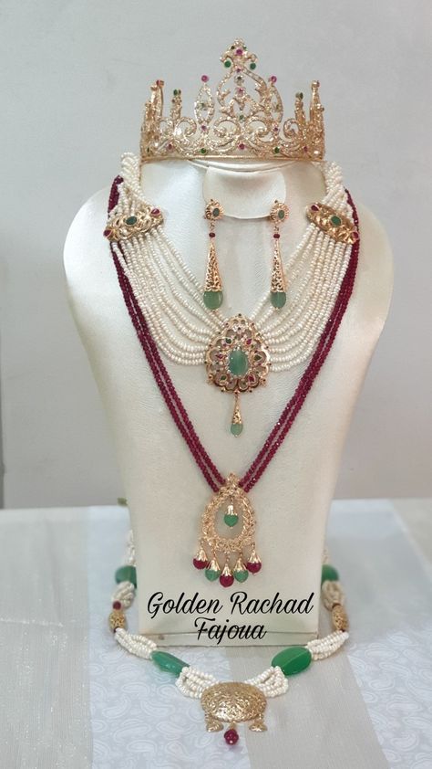 Moroccan Accessories, Rajputi Jewellery, Bridal Jewelry Sets Brides, Indian Wedding Jewelry Sets, Diamond Pendants Designs, Moroccan Jewelry, Indian Jewelry Earrings, Bridal Jewellery Design, Jewelry Set Design