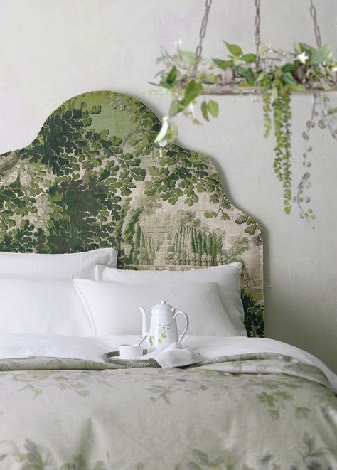 Upholstered Headboards Bedroom, Hummingbird Hawk Moth, Chinoiserie Interior, Headboard Inspiration, Boho Headboard, Among The Wildflowers, Diy Headboard Upholstered, Hawk Moth, Wonders Of Nature