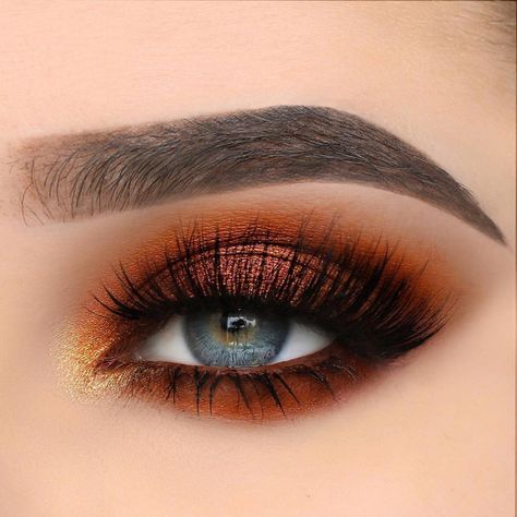 Orange Eye Makeup, Makeup Cantik, Make Up Designs, Alat Makeup, New Years Eve Makeup, Make Up Inspiration, Smink Inspiration, Red Makeup, Makijaż Smokey Eye