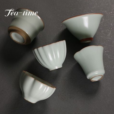 Chinese Tea Cup, How To Make Ceramic, Chinese Tea Cups, Pottery Lessons, Chinese Tea Set, Japanese Tea Set, Vintage Tea Cup, Ceramic Tea Set, Traditional Ceramics